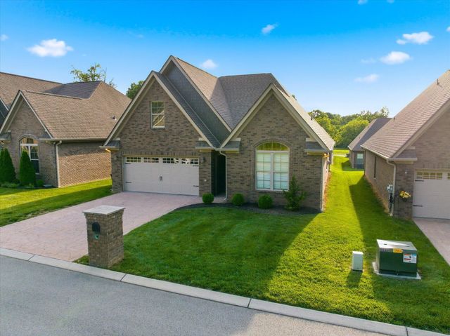 211 Village Cove Circle, Englewood, TN 37329