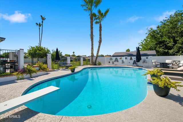 5429 W TIERRA BUENA Lane, Glendale, AZ 85306