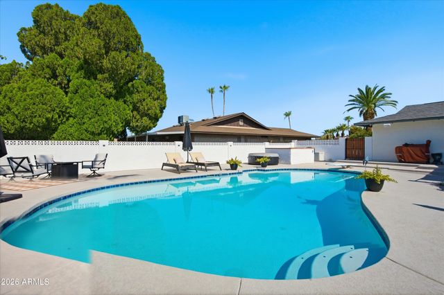 5429 W TIERRA BUENA Lane, Glendale, AZ 85306