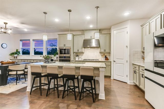 5700 Navajo Draw LN, Austin, TX 78738