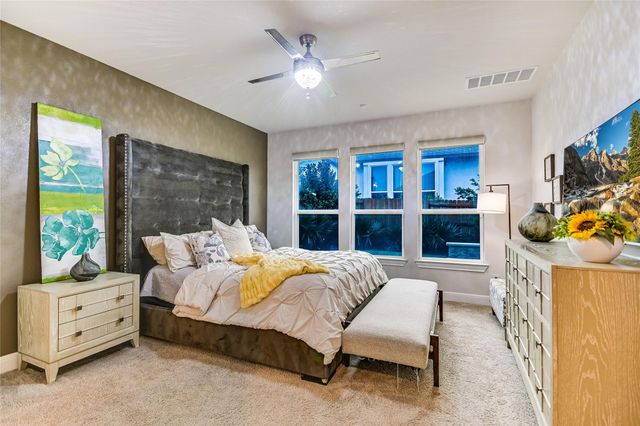 5700 Navajo Draw LN, Austin, TX 78738