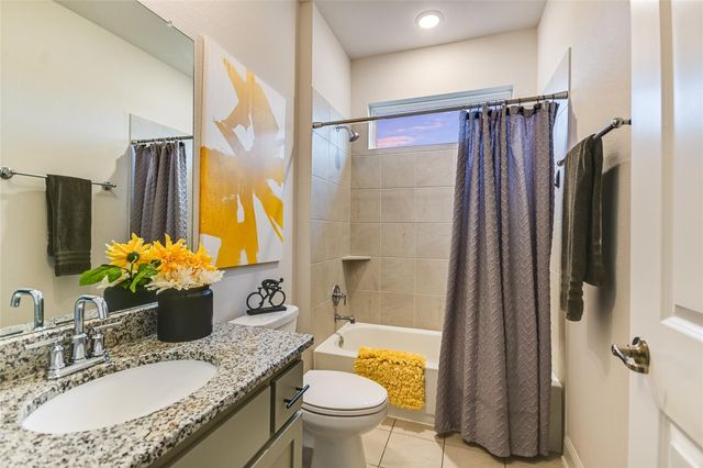 5700 Navajo Draw LN, Austin, TX 78738
