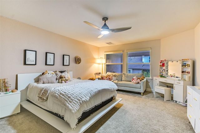 5700 Navajo Draw LN, Austin, TX 78738