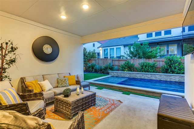 5700 Navajo Draw LN, Austin, TX 78738