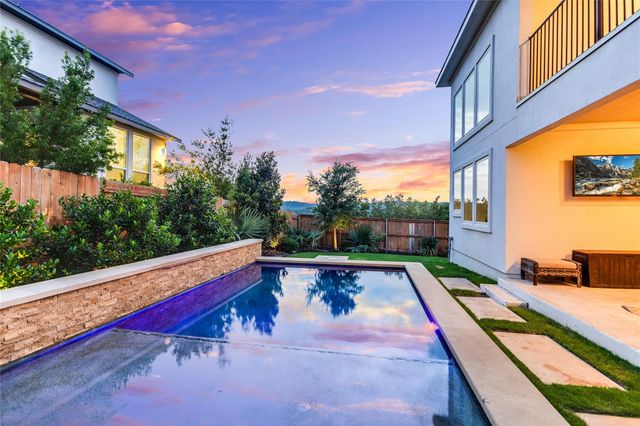 5700 Navajo Draw LN, Austin, TX 78738