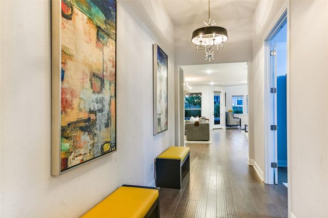 5700 Navajo Draw LN, Austin, TX 78738