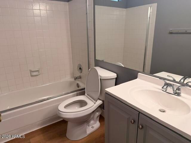7665 W MINNEZONA Avenue, Phoenix, AZ 85033