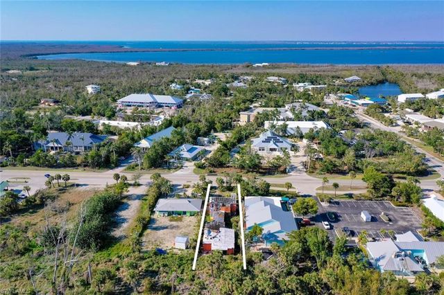 2411 Periwinkle WAY, Sanibel, FL 33957