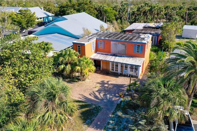2411 Periwinkle WAY, Sanibel, FL 33957