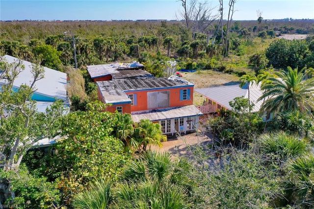 2411 Periwinkle WAY, Sanibel, FL 33957