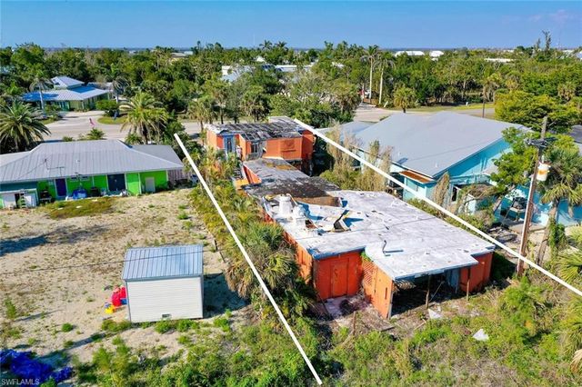 2411 Periwinkle WAY, Sanibel, FL 33957