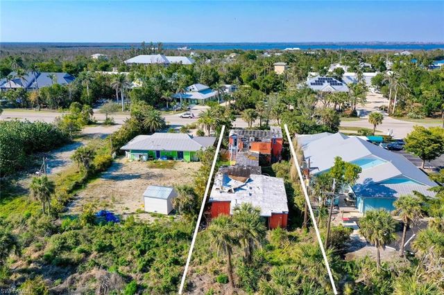 2411 Periwinkle WAY, Sanibel, FL 33957
