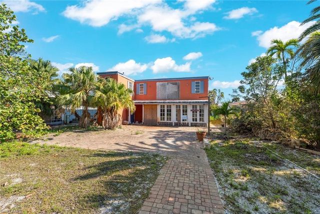 2411 Periwinkle WAY, Sanibel, FL 33957