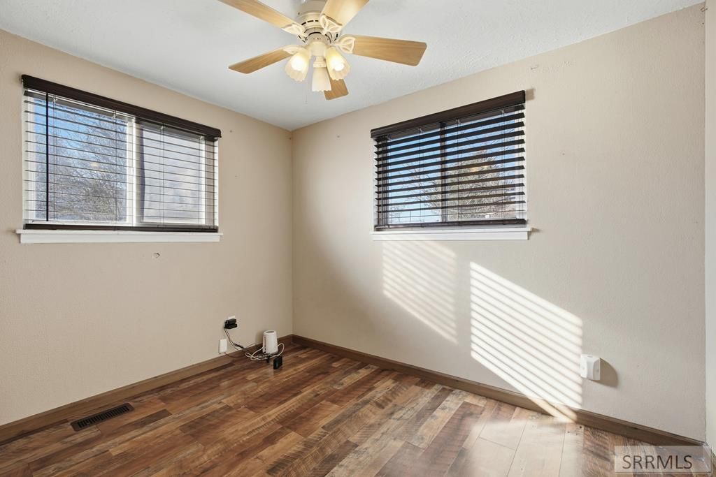 Image 12 of property listing at 1255 Alameda Avenue, Idaho Falls, ID 83401