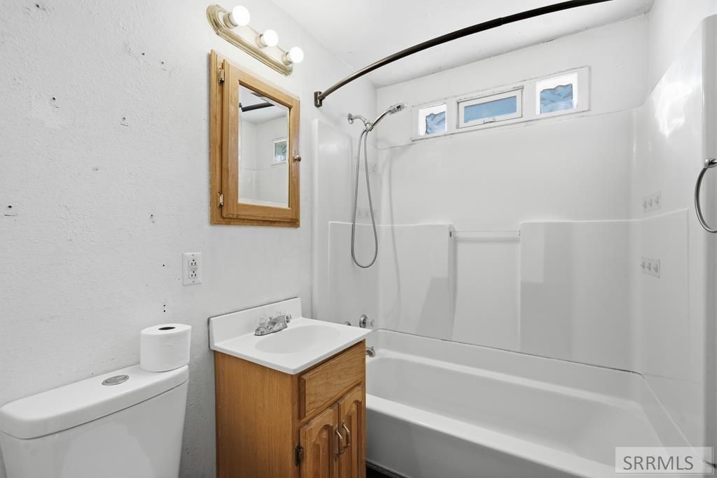 Image 13 of property listing at 1255 Alameda Avenue, Idaho Falls, ID 83401