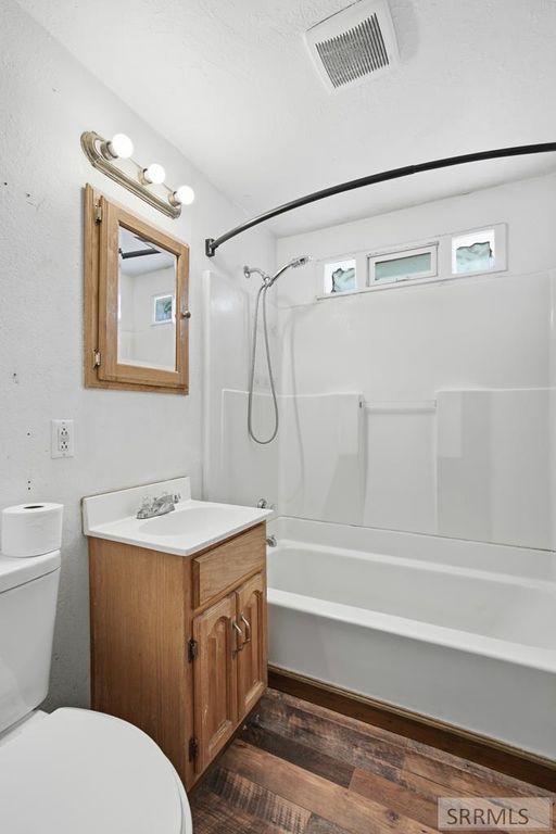 Image 14 of property listing at 1255 Alameda Avenue, Idaho Falls, ID 83401