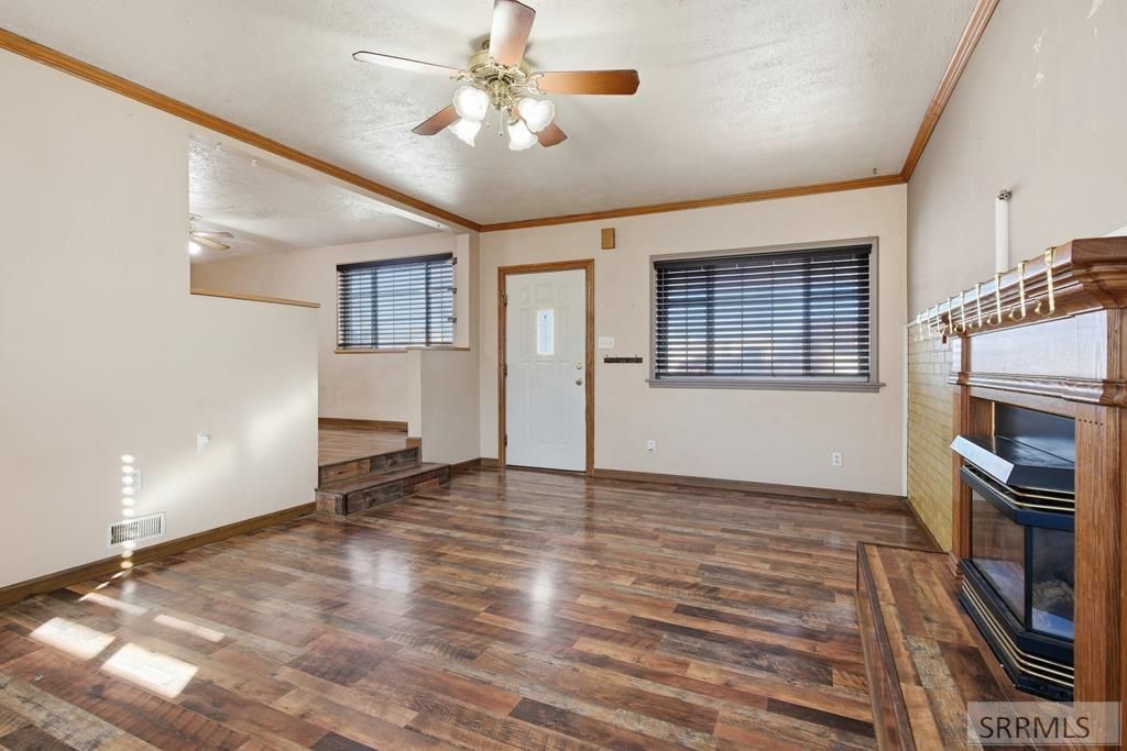 Image 2 of property listing at 1255 Alameda Avenue, Idaho Falls, ID 83401