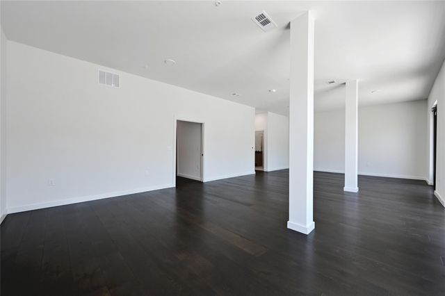 2209 S 1st ST 107, Austin, TX 78704