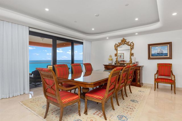 2 N Breakers Row N32, Palm Beach, FL 33480