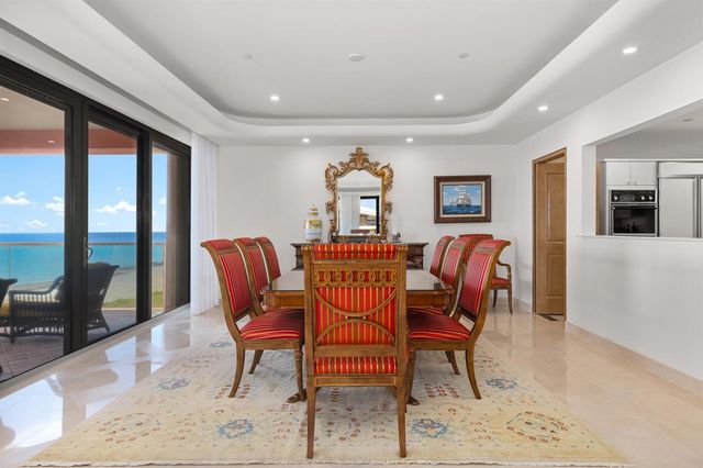 2 N Breakers Row N32, Palm Beach, FL 33480