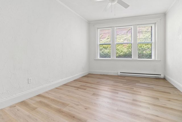 8 Kenwood 6, Boston, MA 02124