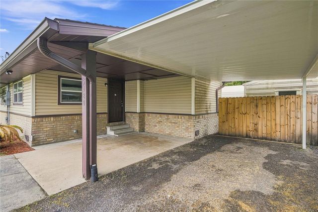 5420 NE 25TH AVENUE, Ocala, FL 34479