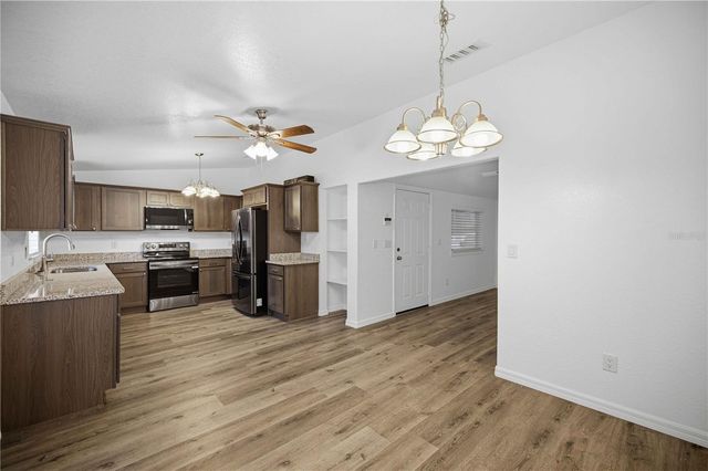 5420 NE 25TH AVENUE, Ocala, FL 34479