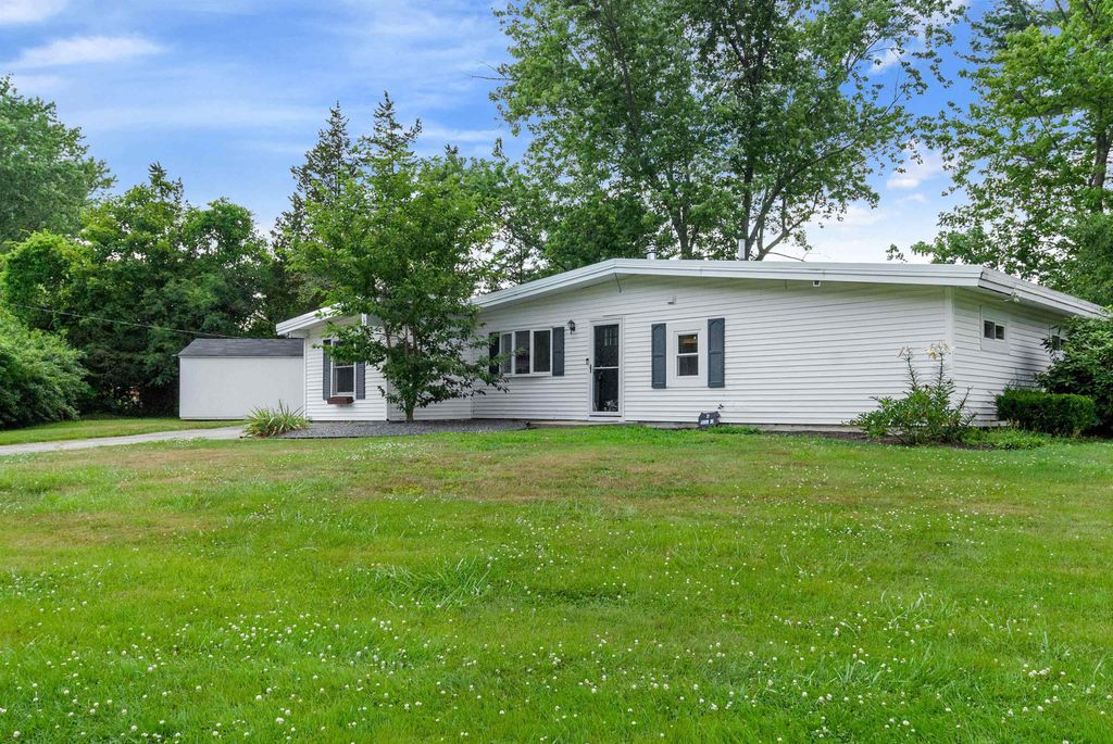 21 Arbor Street, Dover, NH 03820