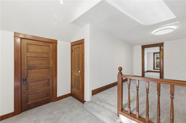 804 E 10th Street, Ottawa, KS 66067