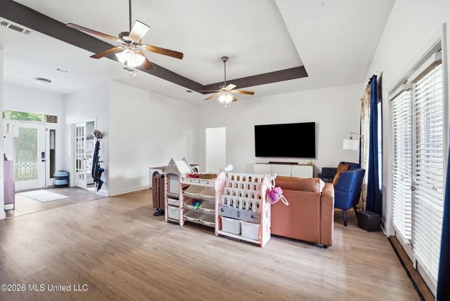 120 Cattail Lane, Ocean Springs, MS 39564