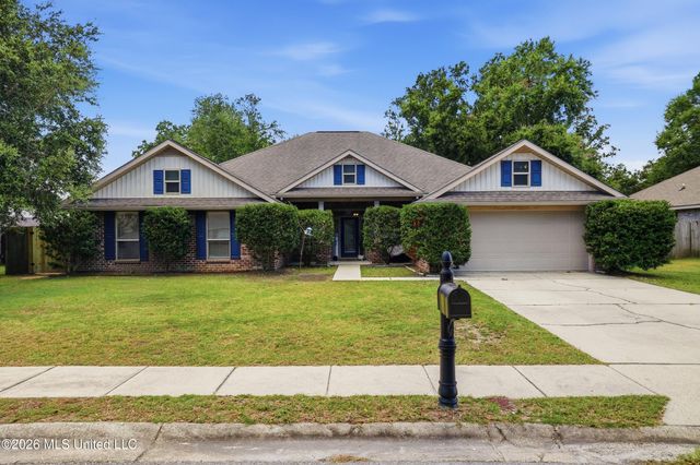 120 Cattail Lane, Ocean Springs, MS 39564