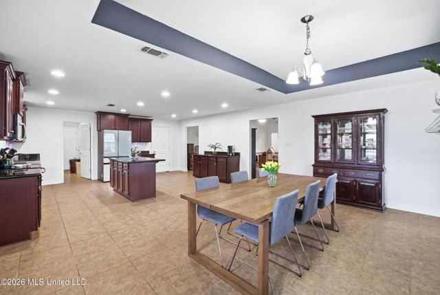 120 Cattail Lane, Ocean Springs, MS 39564
