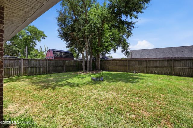 120 Cattail Lane, Ocean Springs, MS 39564