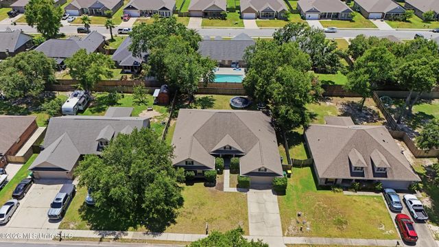 120 Cattail Lane, Ocean Springs, MS 39564