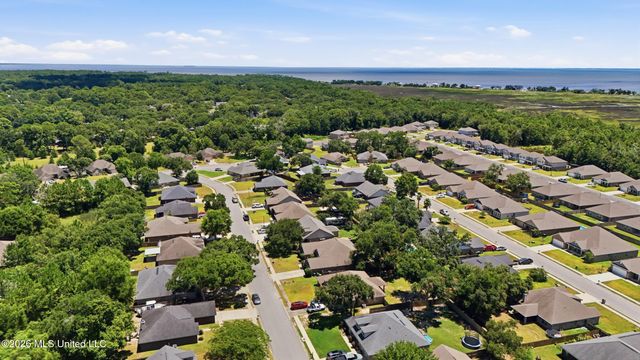 120 Cattail Lane, Ocean Springs, MS 39564