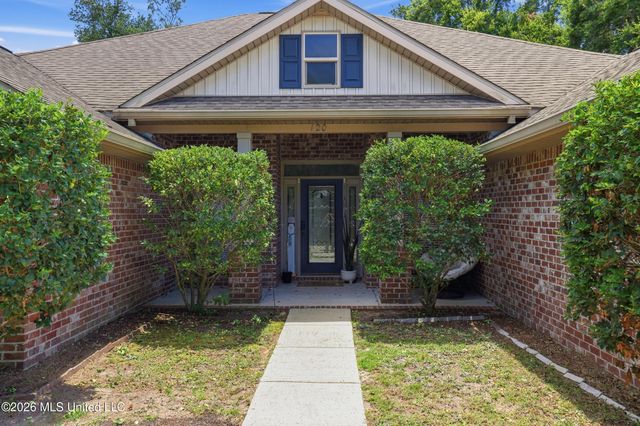 120 Cattail Lane, Ocean Springs, MS 39564