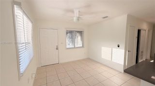 2540 NE 181st St 2542, North Miami Beach, FL 33160