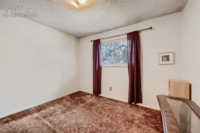 4618 Ridgeglen Road, Colorado Springs, CO 80918