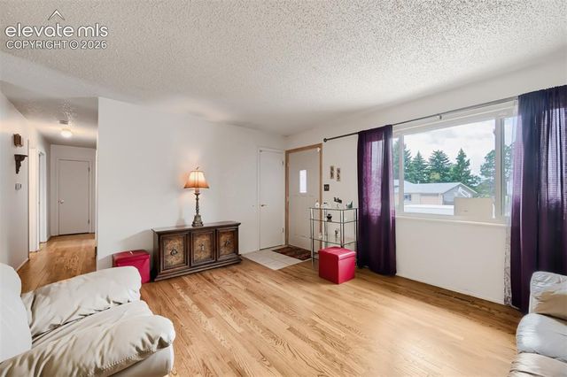 4618 Ridgeglen Road, Colorado Springs, CO 80918