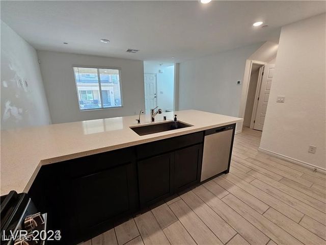 10775 Ditchburn Court, Las Vegas, NV 89166