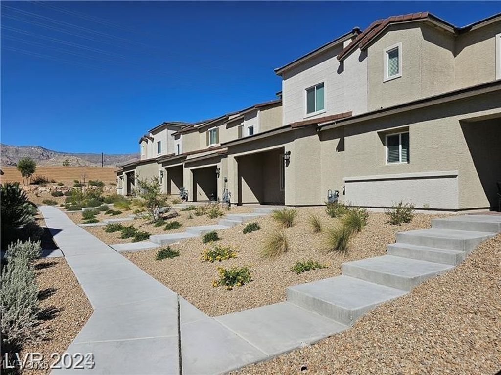 10775 Ditchburn Court, Las Vegas, NV 89166