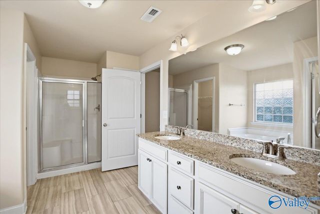 517 Summer Cove NW, Madison, AL 35757