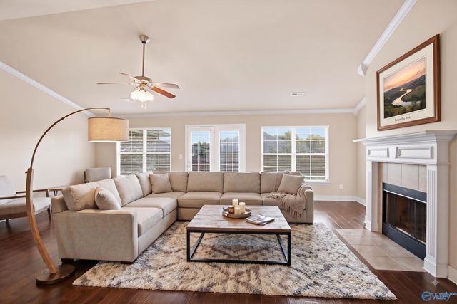 517 Summer Cove NW, Madison, AL 35757
