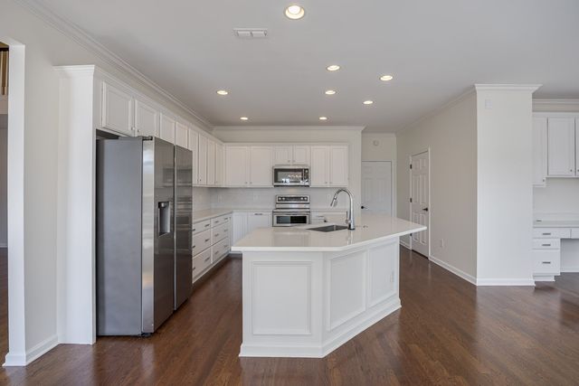 3002 Sakari Cir, Spring Hill, TN 37174