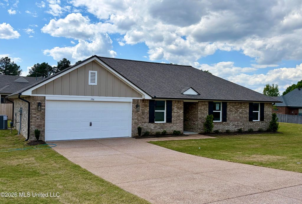 106 Red Bird Cove, Senatobia, MS 38668 — exterior