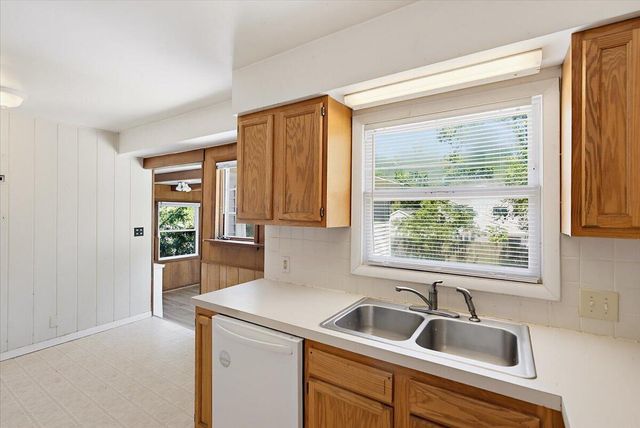 2223 Audobon Drive, Grand Rapids, MI 49506