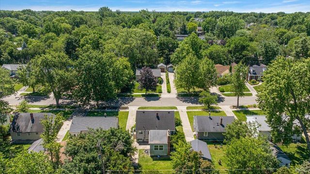 2223 Audobon Drive, Grand Rapids, MI 49506