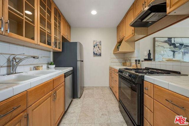1252 11th Street PH 306, Santa Monica, CA 90401