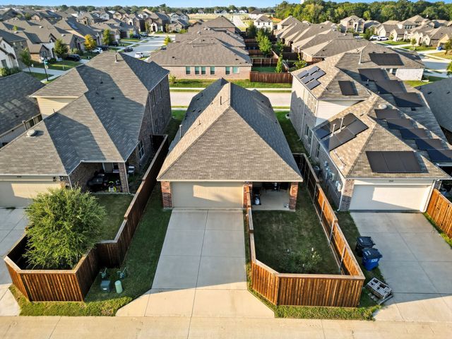 2264 Jasper Drive, Little Elm, TX 76227