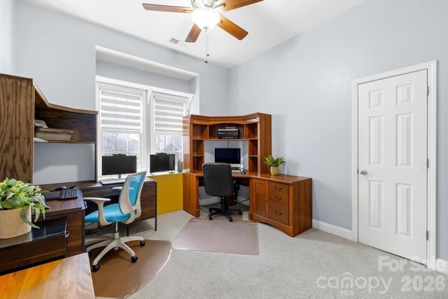 5244 Hickory Knoll Lane, Mount Holly, NC 28120